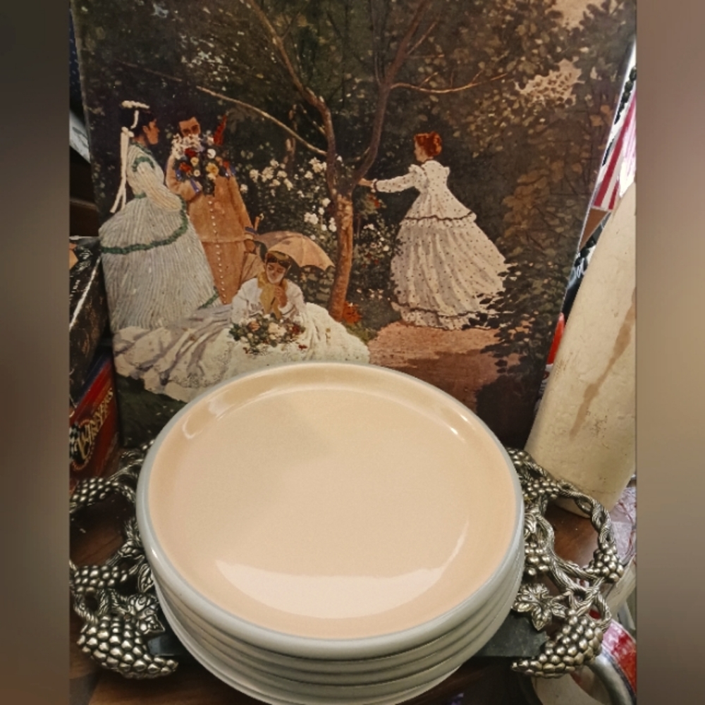 🇯🇵CLOSEOUT SALE!!! JAPAN Vintage Studio Nova Peach Dinner🍽Plates.🎎 🎁
